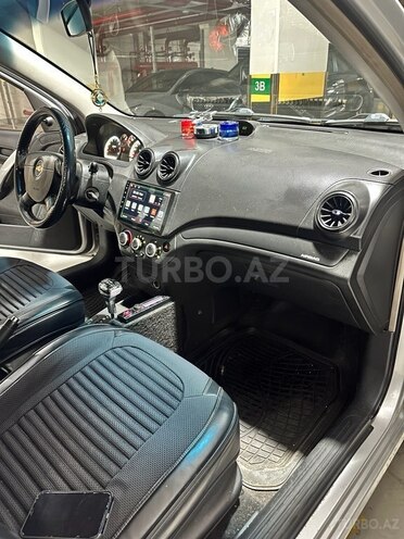 Chevrolet Aveo-9