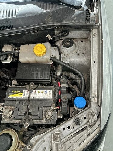 Chevrolet Aveo-16