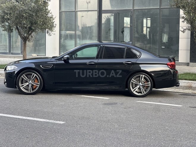 BMW M5-9
