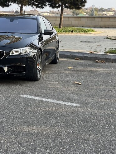 BMW M5-4
