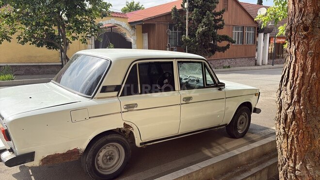 LADA (VAZ) 2106-4