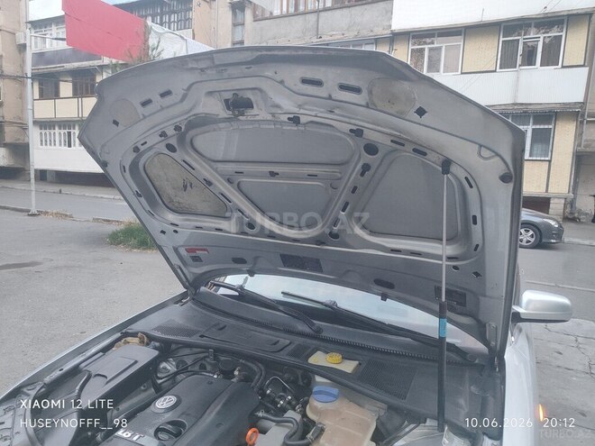 Volkswagen Passat-14