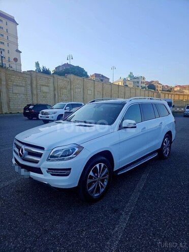 Mercedes GL 350 4MATIC-2
