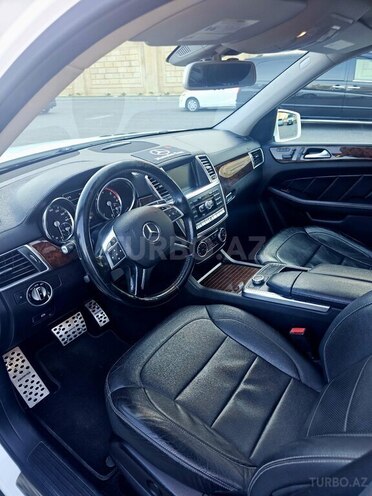 Mercedes GL 350 4MATIC-7