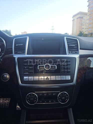 Mercedes GL 350 4MATIC-8