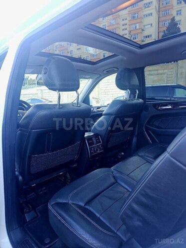 Mercedes GL 350 4MATIC-9