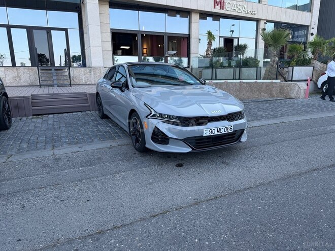 Kia K5-1