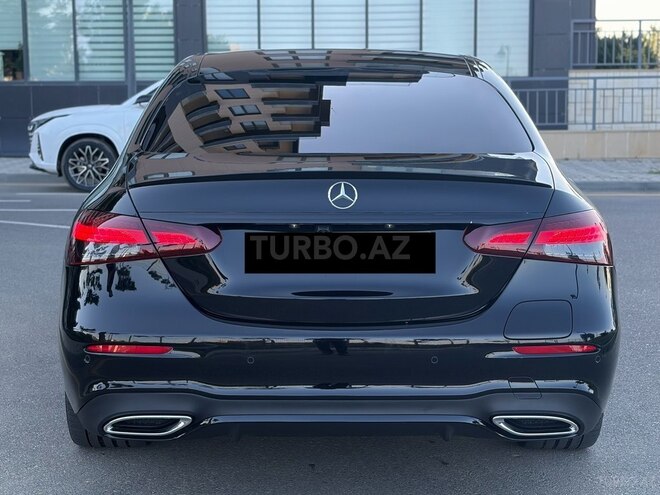 Mercedes E 300 de-17