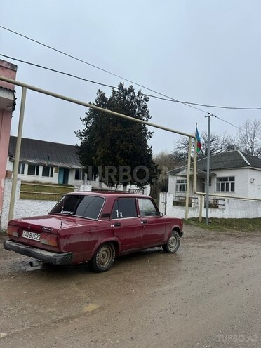 LADA (VAZ) 2107-5