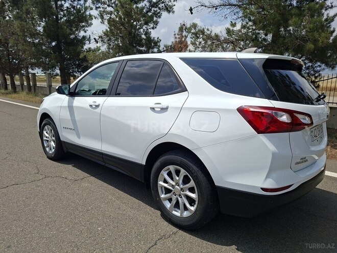Chevrolet Equinox-2