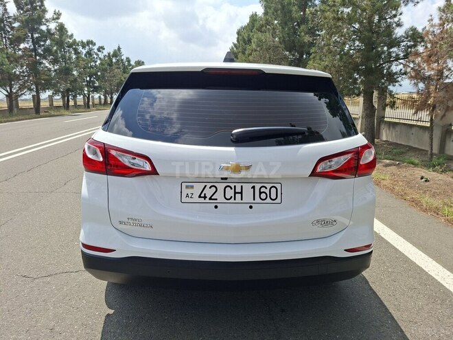 Chevrolet Equinox-4