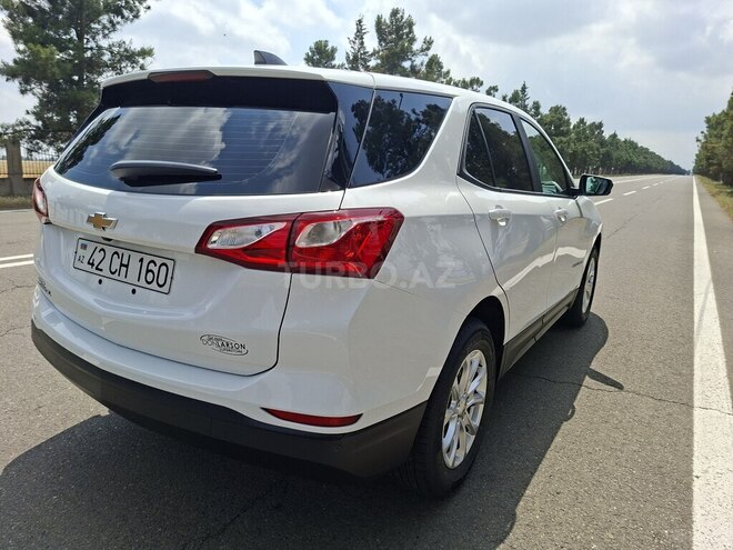 Chevrolet Equinox-5
