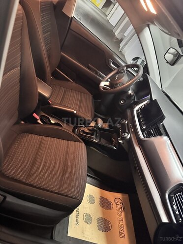 Kia Stonic-11