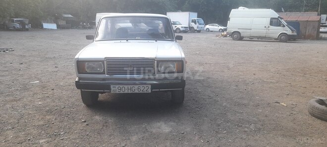 LADA (VAZ) 2107-1