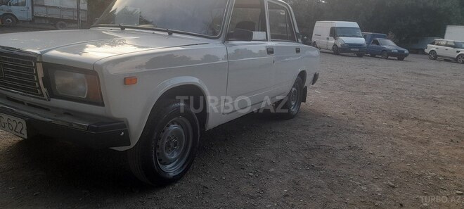 LADA (VAZ) 2107-5