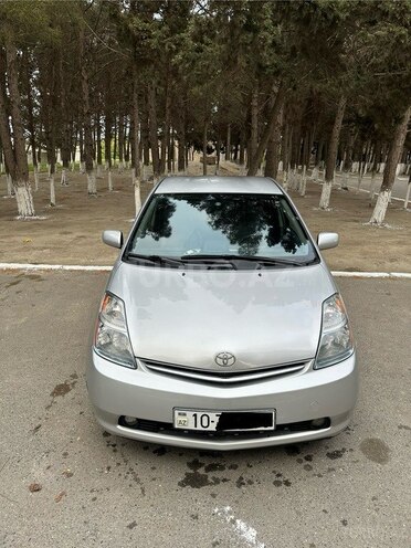 Toyota Prius-2