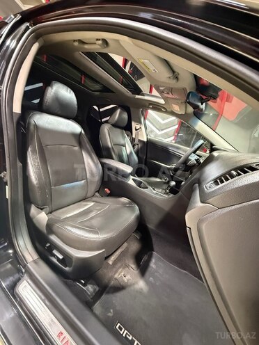 Kia Optima-15
