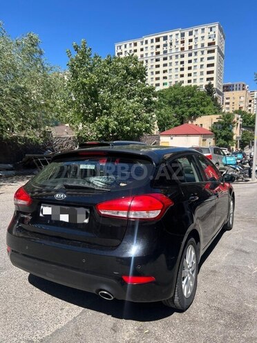 Kia Cerato-4