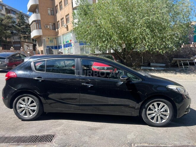 Kia Cerato-7