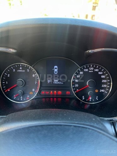 Kia Cerato-9