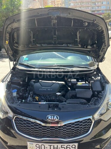 Kia Cerato-8
