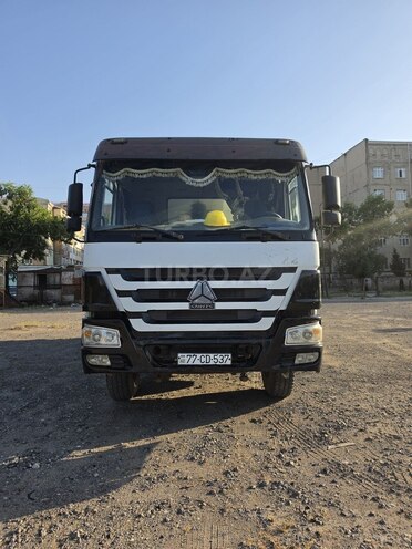 HOWO Sinotruk-1