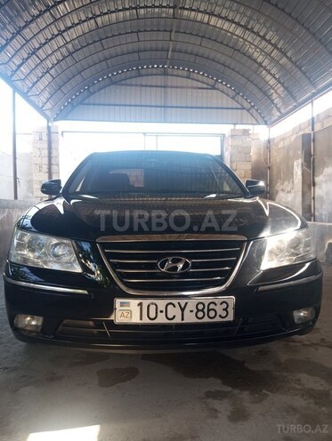Hyundai Sonata-1