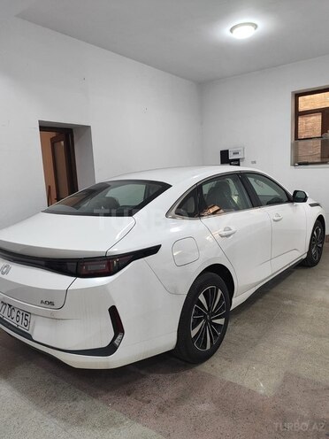 Changan Qiyuan A05-2