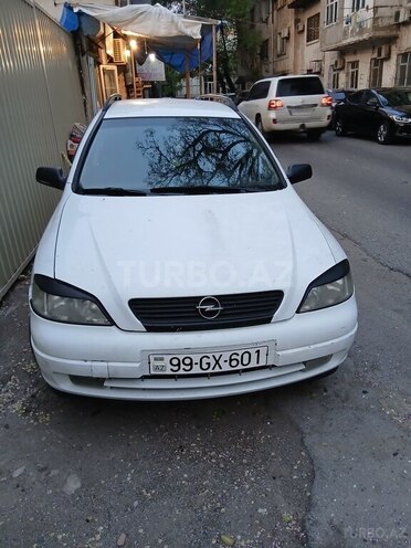 Opel Astra-1