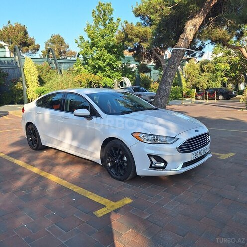 Ford Fusion (North America)-4