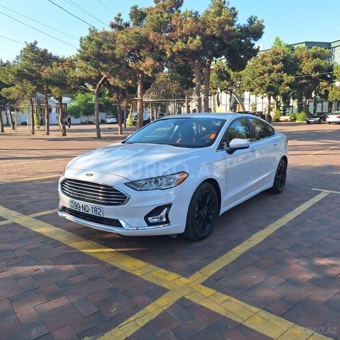 Ford Fusion (North America)-8