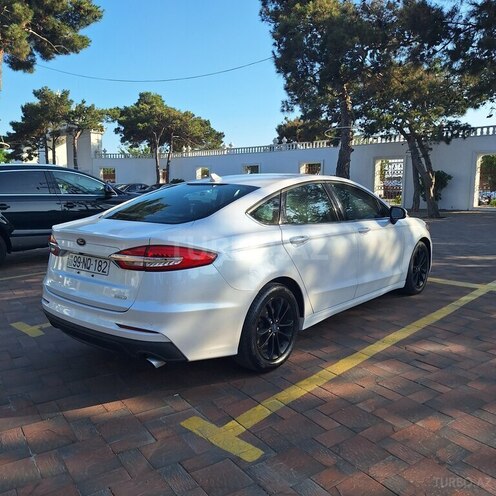 Ford Fusion (North America)-11