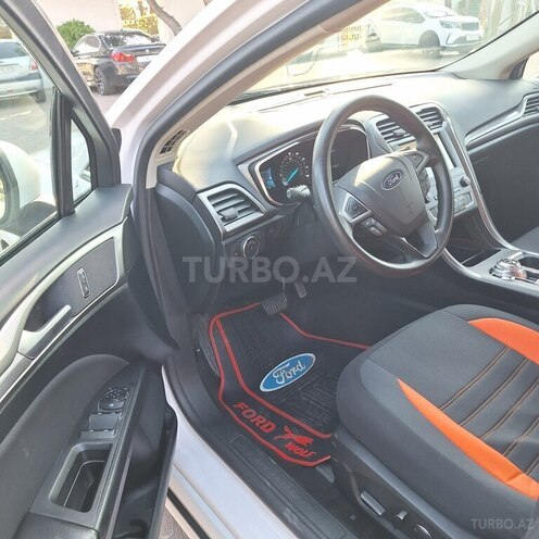 Ford Fusion (North America)-18