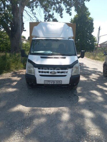 Ford Transit-1