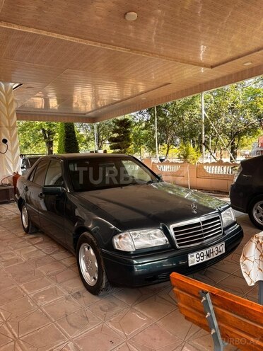 Mercedes C 180-1