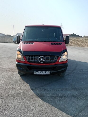 Mercedes Sprinter 208-1