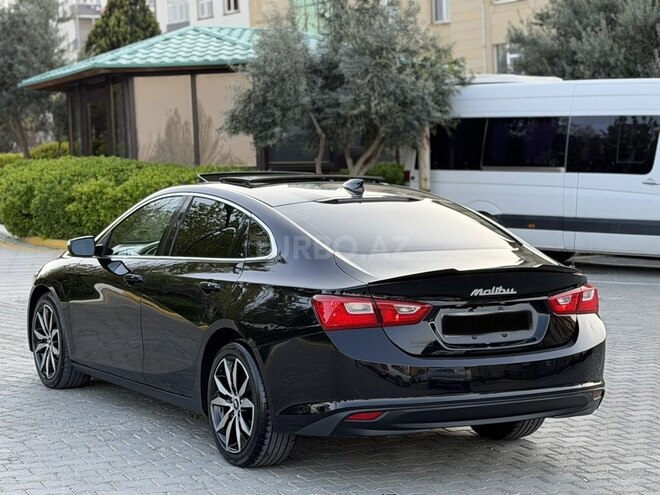 Chevrolet Malibu-5
