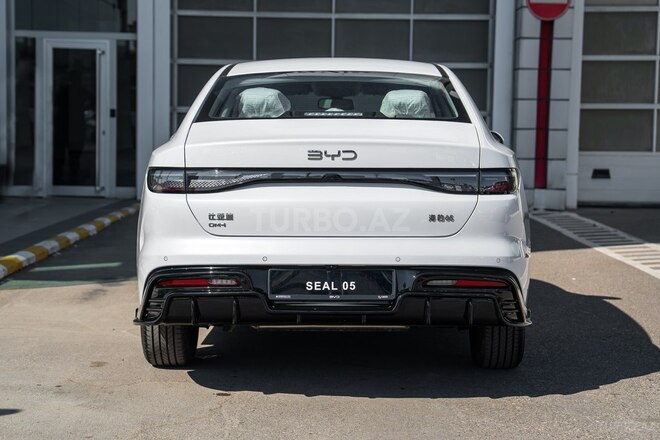 BYD Seal 05-6