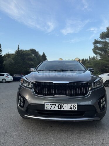 Kia Sorento-1