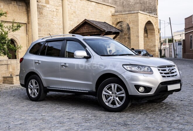 Hyundai Santa Fe-2