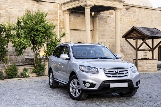 Hyundai Santa Fe-6