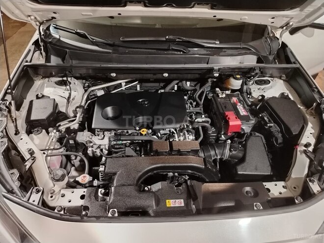 Toyota RAV4-13