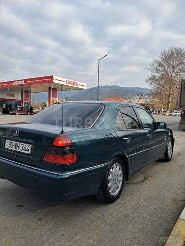 Mercedes C 240-7