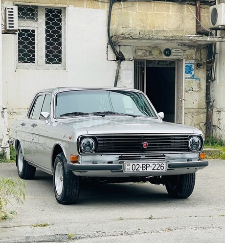 GAZ 24 "Volga"-2