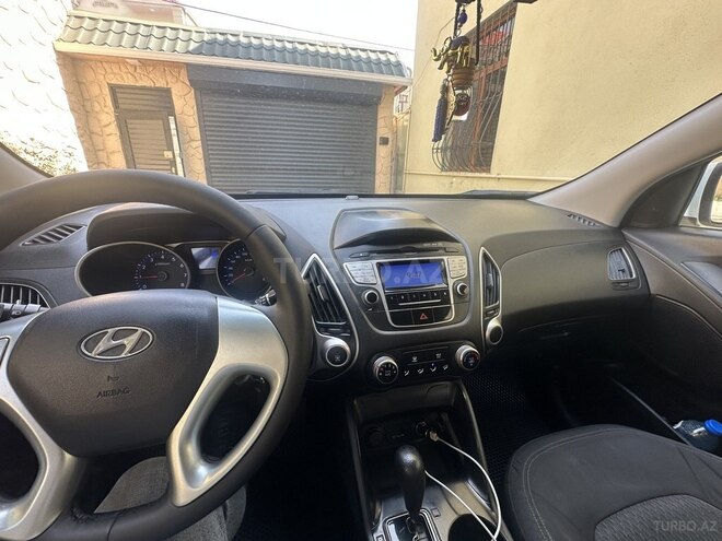 Hyundai ix35-7