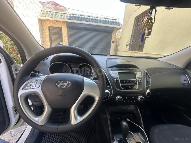 Hyundai ix35-5