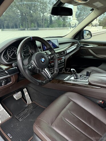 BMW X5-8