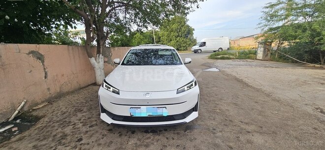 Changan Qiyuan A05-1