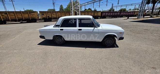 LADA (VAZ) 2107-6