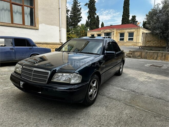 Mercedes C 230-3